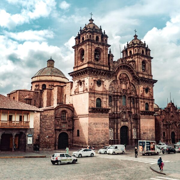 Renacer Andino: 3 Días Sagrados en Cusco & Machu Picchu